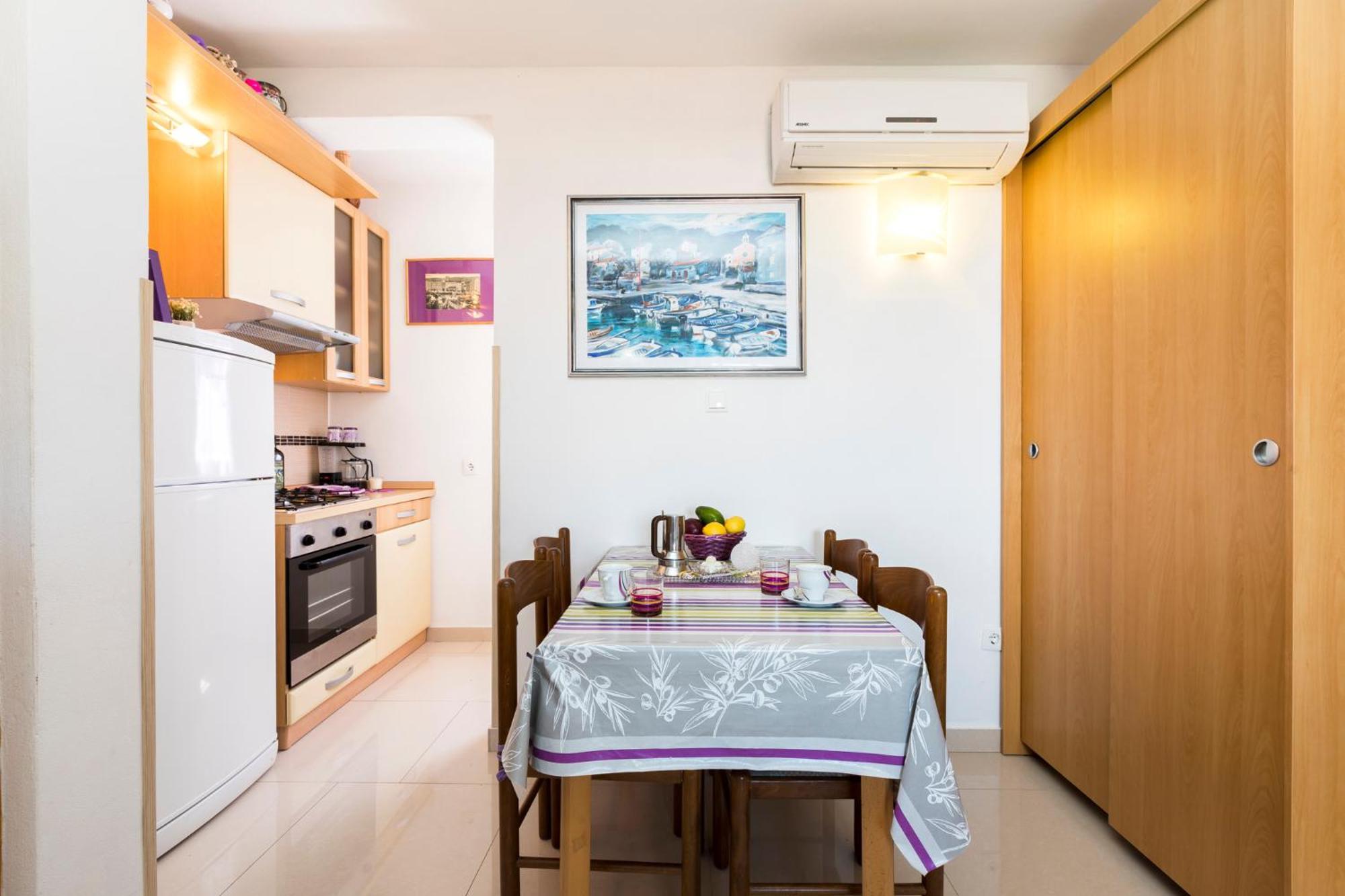 ולון Apartmani I Soba Roberto I Mirjana מראה חיצוני תמונה